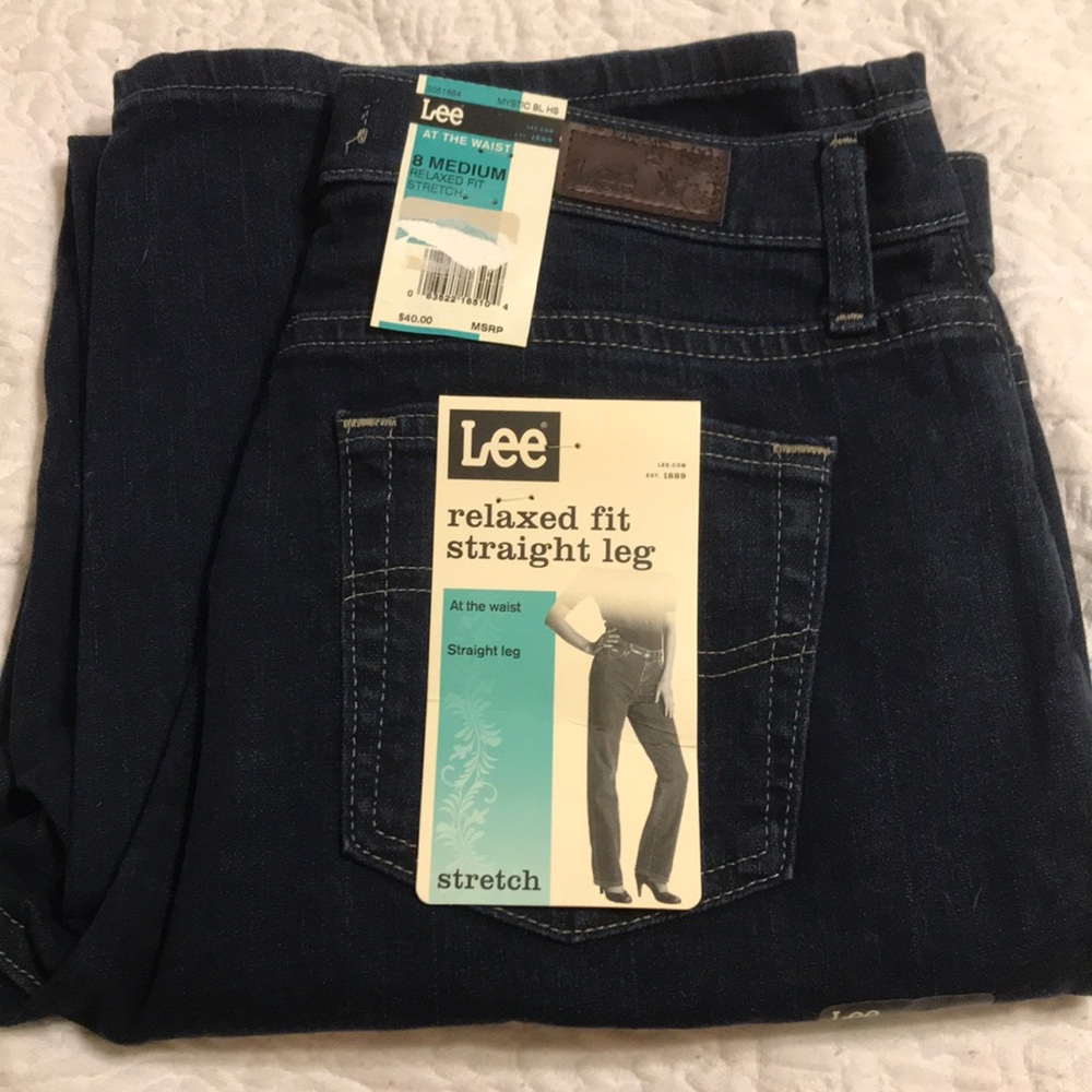 NWT Women’s Lee Jeans (8 Medium)